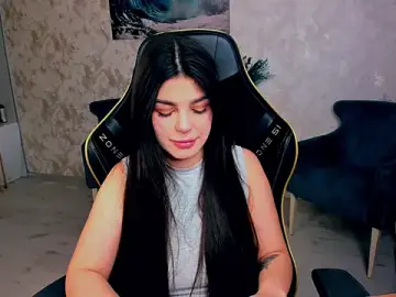 Stripchat Nude Webcam of AlluringAriel