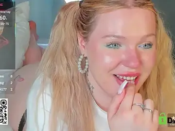 Stripchat Adult Video Chat of Naomi_B1ack