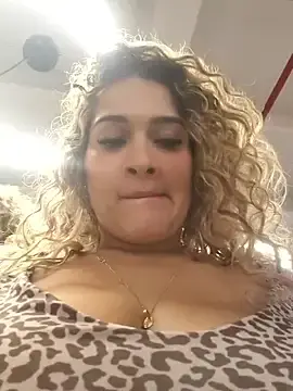 Stripchat Adult Video Chat of Sara_smiiith211