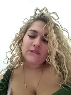 Stripchat Private Sex Chat of Sara_smiiith211