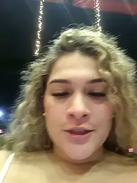 Stripchat Adult Webcams of Sara_smiiith211