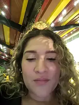 Stripchat Watch Live Sex Cams of Sara_smiiith211