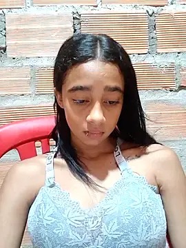 Stripchat Live Sex Cam of Zoe_Sweett18