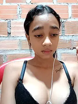 Stripchat Sex Cam of Zoe_Sweett18