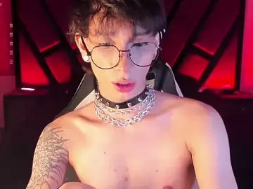 Stripchat Sex Cam of AndyWiilliams