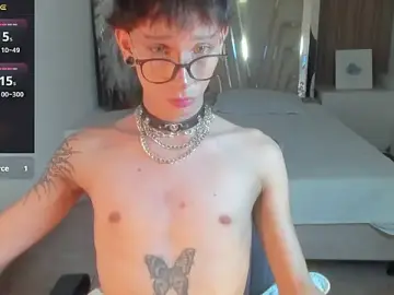 Stripchat Nude Webcam of AndyWiilliams