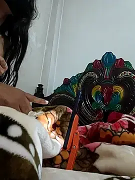 Stripchat Sex Cam of maya-Couple19