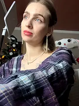 Stripchat Free Live Porn of Kamila_icee