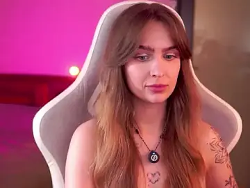 Stripchat Live Sex of Kamila_icee