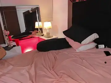 Stripchat Free Porn Cam of Kylie_Patrick