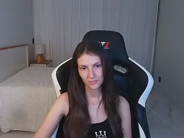 Stripchat Free Porn Cam of upssnowy