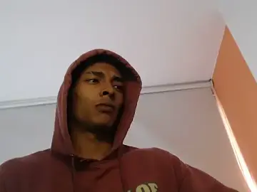 Stripchat Nude Webcam of Jhonyblack_1