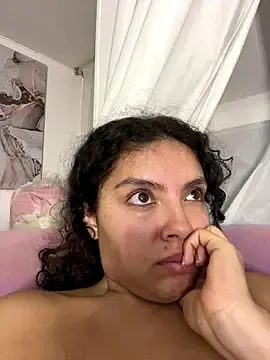 Stripchat Sex Cam of Nathcurly_