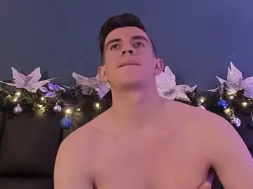 Stripchat Live Porn of MikaelSlow