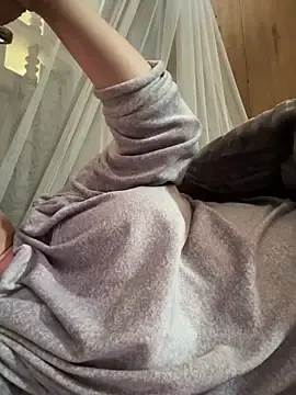 Stripchat Adult Webcam of Ruby2000-