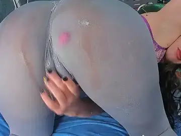 Stripchat Live Sex of RedAssHottie