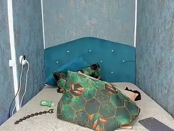 Stripchat Live Sex of RedAssHottie