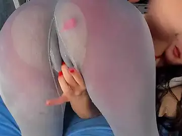 Stripchat Adult Webcam of RedAssHottie