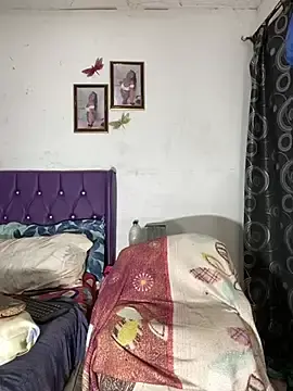 Stripchat Nude Webcam of KandyHot_