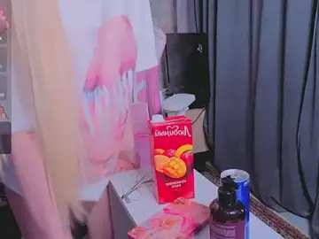 Stripchat Adult Video Chat of Milia_Parker