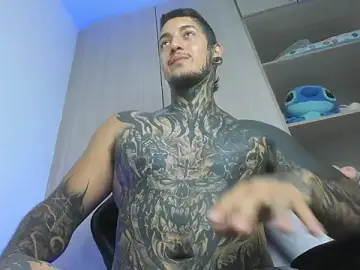 Stripchat Live Sex Cam of JAXXXONHERD