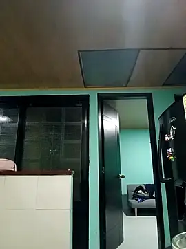 Stripchat Watch Live Sex Cams of madelaine-