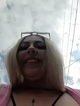 Stripchat Best live sex cam show of madelaine-