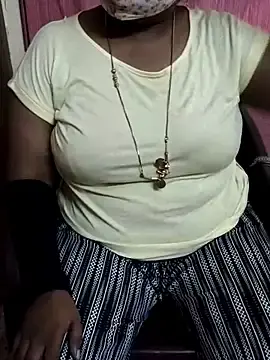 Stripchat Free Live Porn of Yoursriya25