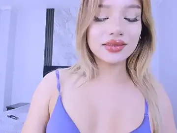 Stripchat Adult Webcam of Keendall__