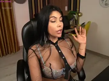 Stripchat Sex Chat of secretary_bj