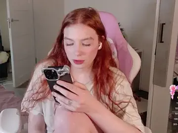 Stripchat Sex Cam of cinnabon_girls