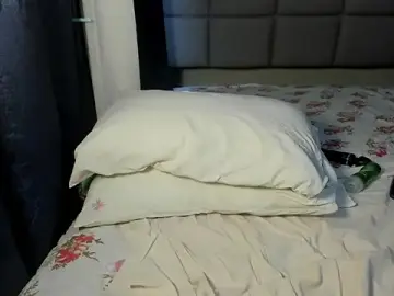 Stripchat Adult Webcam of suhaila_suus