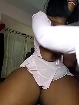 Stripchat Adult Video Chat of HanaThompson