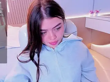 Stripchat Live Sex Cam of Sexy_paradise18_