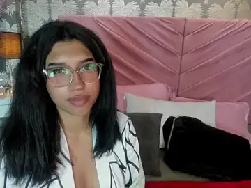 Stripchat Adult Webcams of Karin_Ks