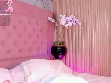 Stripchat Adult Webcams of CIEL-DOUCE