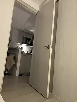 Stripchat Adult Video Chat of PetitLumiere