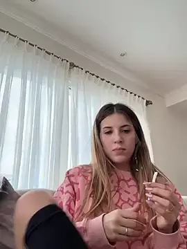 Stripchat Nude Webcam of Lolykush