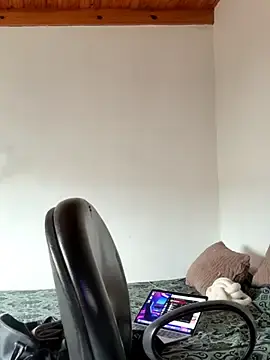 Stripchat Nude Webcam of Lolykush