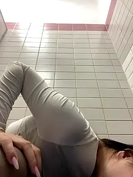 Stripchat Private Sex Chat of Holly_Play