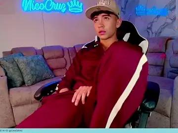 Stripchat Sex Chat of Niico_Cruz