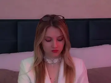 Stripchat Best live sex cam show of StacyEvances