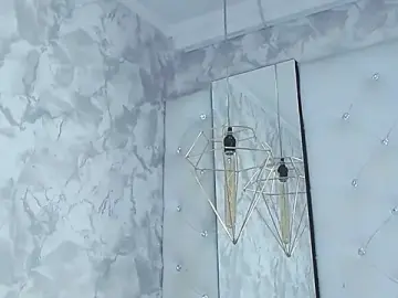 Stripchat Sex Cam of NataliePetite3x