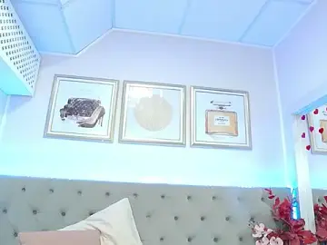 Stripchat Live Sex of BustyEva_