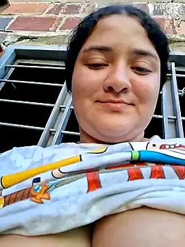 Stripchat Sex Cam of Liancy