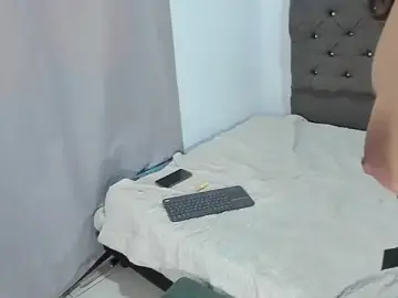 Stripchat Watch Live Sex Cams of PaolaFuckDani