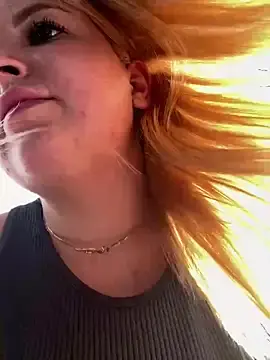 Stripchat Nude Webcam of OdriOlsens