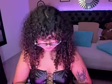 Stripchat Live Sex Cam of _Lilly_miller