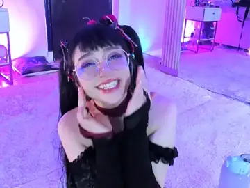 Stripchat Live Sex Cam of zephirahabney