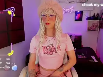 Stripchat Live Porn of Yaki_Tai